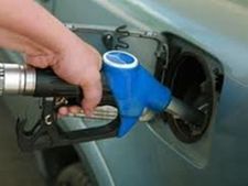 வாகனங்களுக்கு எந்த நேரத்தில் பெட்ரோல் நிரப்பினால் சரியானது?