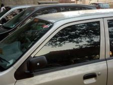 காரில் கருப்பு பிலிமை அகற்றாவிட்டால் லைசென்ஸ் ரத்து செய்யப்படுமா?