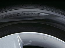 புதிய ஹூண்டாய் எலன்ட்ரா: படங்களுடன் சிறப்பம்சங்கள்