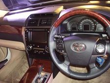 2012 டொயோட்டா கேம்ரி சிறப்பம்சங்கள்: ஒரு பார்வை