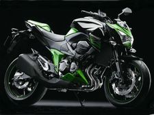 புதிய கவாஸாகி இசட் 800 ஸ்போர்ட்ஸ் பைக்கின் படங்கள் வெளியீடு