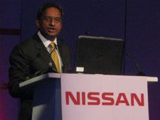 இந்தியாவில் 10 புதிய கார்கள் அறிமுகப்படுத்தப்படும்: நிசான்