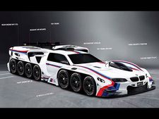 4 வயது சிறுவனுக்காக 42 வீல்கள் கொண்ட காரை டிசைன் செய்த பிஎம்டபிள்யூ!