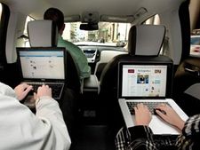  காரில் இன்டர்நெட் வசதியை பெறுவதற்கான புதிய வைஃபை சாதனம்: பிஎஸ்என்எல் அறிமுகம்