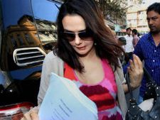 விபத்தை ஏற்படுத்திவிட்டு நிற்காமல் சென்ற ஆம்புலன்ஸை துரத்திய ப்ரீத்தி ஜிந்தா!