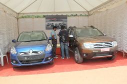 சென்னை, ராயப்பேட்டை கார் கண்காட்சி - படங்கள்