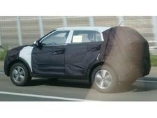 முதல்முறையாக கேமரா கண்ணில் சிக்கிய ஹூண்டாய் மினி எஸ்யூவி