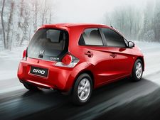 ஹேட்ச்பேக் கார்களின் மைலேஜ் ஒப்பீட்டு விபரம்