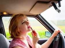 பருவ வயதில் பாதுகாப்பான டிரைவிங் - சில டிப்ஸ்