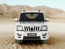 ஒரு வழியாக டஸ்ட்டரை பின்னுக்குத் தள்ளி காலரை உயர்த்திய ஸ்கார்ப்பியோ!