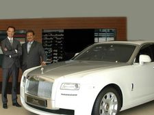 இந்தியாவில் 4வது கார் ஷோரூம் திறந்த ரோல்ஸ்ராய்ஸ்