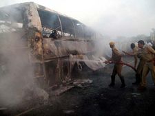 கொத்து கொத்தாக உயிர்களை பறிக்கும் ஓவர் ஸ்பீடு: வால்வோ வேகத்துக்கு முடிவு கிட்டுமா?