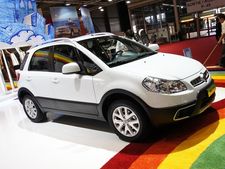 அடுத்த ஆண்டு புதிய கிராஸ்ஓவர் கார் அறிமுகம் ஃபியட் விறுவிறு