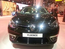 மேம்படுத்தப்பட்ட ரெனோ ப்ளூயன்ஸ் கார் விற்பனைக்கு வந்தது!