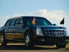 அடுத்த அமெரிக்க ஜனாதிபதிக்கான லிமோ காரை தயாரிக்க போட்டா போட்டி!