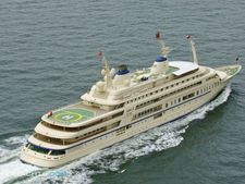 உலகின் விலையுயர்ந்த டாப்- 10 ஆடம்பர படகுகள்