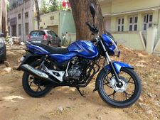 புதிய பஜாஜ் டிஸ்கவர் 125எம் சிறப்பம்சங்கள்: ஒரு பார்வை