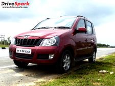 பெட்ரோல் எஞ்சினில் வீக்கா... கங்கணம் கட்டி இறங்கிய மஹிந்திரா: முழு விபரம்