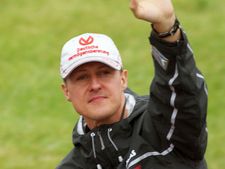 கேமராவால் சூமாக்கர் தலையில் பலத்த காயம்... தவிப்பில் கோப்ரோ!