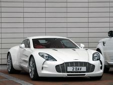 77 அஸ்டன் மார்ட்டின் ஒன்- 77 கார்களில் இதுதான் கடைசி கார்!