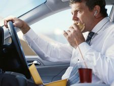 தூய்மை இந்தியா: கார் இன்டிரியரை சுத்தமாக வைத்திருக்க செய்ய வேண்டியவை!