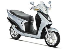 அடுத்த ஆண்டு ஐரோப்பாவில் கால் பதிக்கும் ஹீரோ!