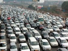 டெல்லியில், 15 ஆண்டுகள் பழமையான வாகனங்களுக்கு தடை!