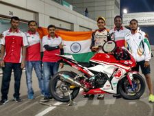 ஹோண்டா மோட்டார்சைக்கிள் பந்தயத்தில் 'போடியம்' ஏறிய சரத்குமார்!