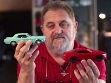 பெல்ஜியத்தில் ஃபோர்டு மஸ்டாங் காரின் பிரத்யேக மியூசியம்!