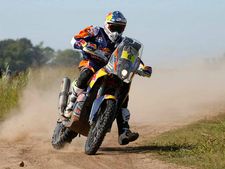 விறுவிறுப்பான கட்டத்தில் டக்கார் ராலி... கலக்கும் சி.எஸ்.சந்தோஷ்!!