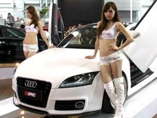 ஷாங்காய் ஆட்டோ ஷோவில் அழகிகளுக்கு தடை விதிக்க சீன அரசு முடிவு?