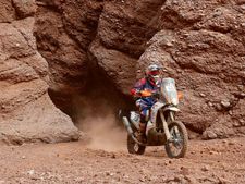 டக்கார் ராலியில் முதல் இந்திய வீரர் சி.எஸ்.சந்தோஷ் அசத்தல்!