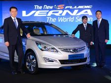 புதிய ஹூண்டாய் 4எஸ் ப்ளூயிடிக் வெர்னா கார் விற்பனைக்கு வந்தது -விபரம்