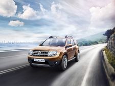 கூடுதல் சிறப்பம்சங்கள், வசதிகளுடன் 2015 ரெனோ டஸ்ட்டர் - முழு விபரம்!