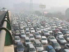 டெல்லியில், 10 ஆண்டு பழமையான டீசல் வாகனங்களுக்கு தடை!