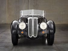 பிஎம்டபிள்யூ கார்களின் ஹெட்லைட்டுகளும், கிட்னி கிரில்களும்...!!