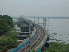 இந்தியாவின் மிக நீளமான ரயில் பாலம் பற்றிய தகவல்கள்!