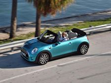 டோக்கியோ மோட்டர் ஷோவில் ரிலீசாகும் புதிய மினி கூப்பர் கன்வர்டிபிள் கார்!!