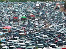 தனிபட்ட வாகனங்களை அதிகமாக பயன்படுத்தும் நகரங்கள்... 2-வது இடத்தில் சென்னை