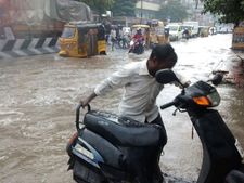 டூ வீலர்களை இலவசமாக பழுதுபார்க்கும் முகாம்கள் நடைபெறும் இடங்கள்!