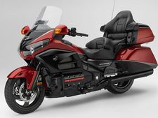 இந்தியாவின் விலை உயர்ந்த டாப் - 10 பைக் மாடல்கள்!