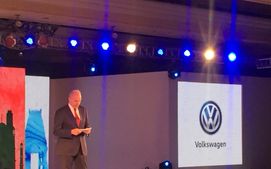 இந்திய வாடிக்கையாளர்களிடம் மன்னிப்பு கோரிய ஃபோக்ஸ்வேகன்!