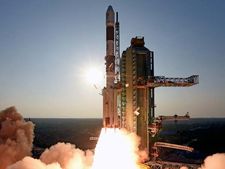 இந்தியர்களை பெருமை கொள்ள செய்த இஸ்ரோவின் சாதனைகள்!