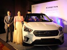 சாய்னா நேஹ்வாலுக்கு பரிசாக வழங்கப்பட்ட ஹூண்டாயின் முதல் ஆன்னிவர்சரி எடிஷன் க்ரெட்டா