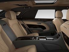 பென்ட்லீ கார்களில் கஸ்டமைஸ் வசதிகளை எளிதாக பார்க்க வசதி