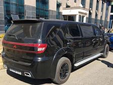 டொயோட்டா ஃபார்ச்சூனர் எஸ்யூவியை லிமோசின் ரக காராக மாற்றிய டிசி நிறுவனம்!