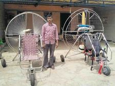 பாரா கிளைடரை சொந்தமாக தயாரித்து சாதித்த திண்டுக்கல் இளைஞர்!