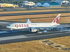 உலகின் நீண்ட தூர வழித்தடங்களில் பயன்படுத்தப்படும் போயிங் 777 விமானத்தின் சிறப்புகள்!