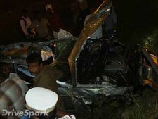 பிளாட்ஃபார்மில் தூங்கிக்கொண்டிருந்தவர்கள் மீது கார் ஏற்றி கொலை செய்த +2 மாணவன்..!