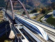 இந்தியாவுக்கு பரிசீலிக்கப்படும் மாக்லேவ் அதிவேக ரயில் குறித்த சிறப்புத் தகவல்கள்!